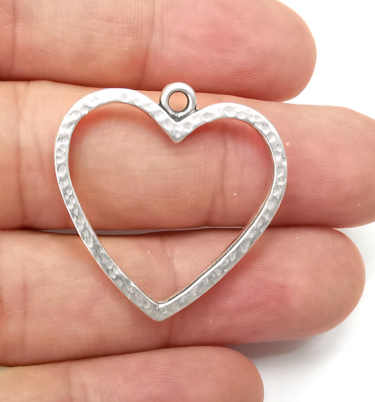 Hammered silver plated heart 32×31mm